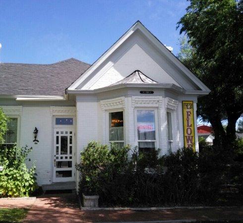 1881 Coffee Cafe