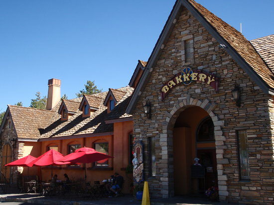 Shea Schat's Bakery