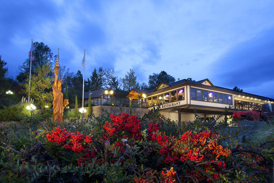 Oakhurst Grill