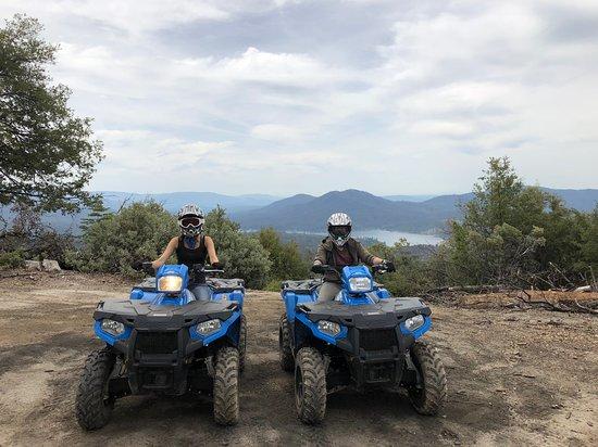 Sierra Jeep Tours