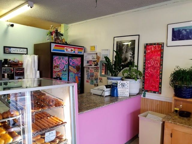 Judy's Donuts